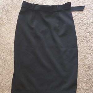 Banana Republic black pencil skirt with removable belt